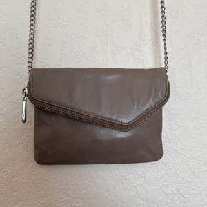 NWT‎ Hobo International Daria Leather Fold-Over Crossbody Clutch Bag